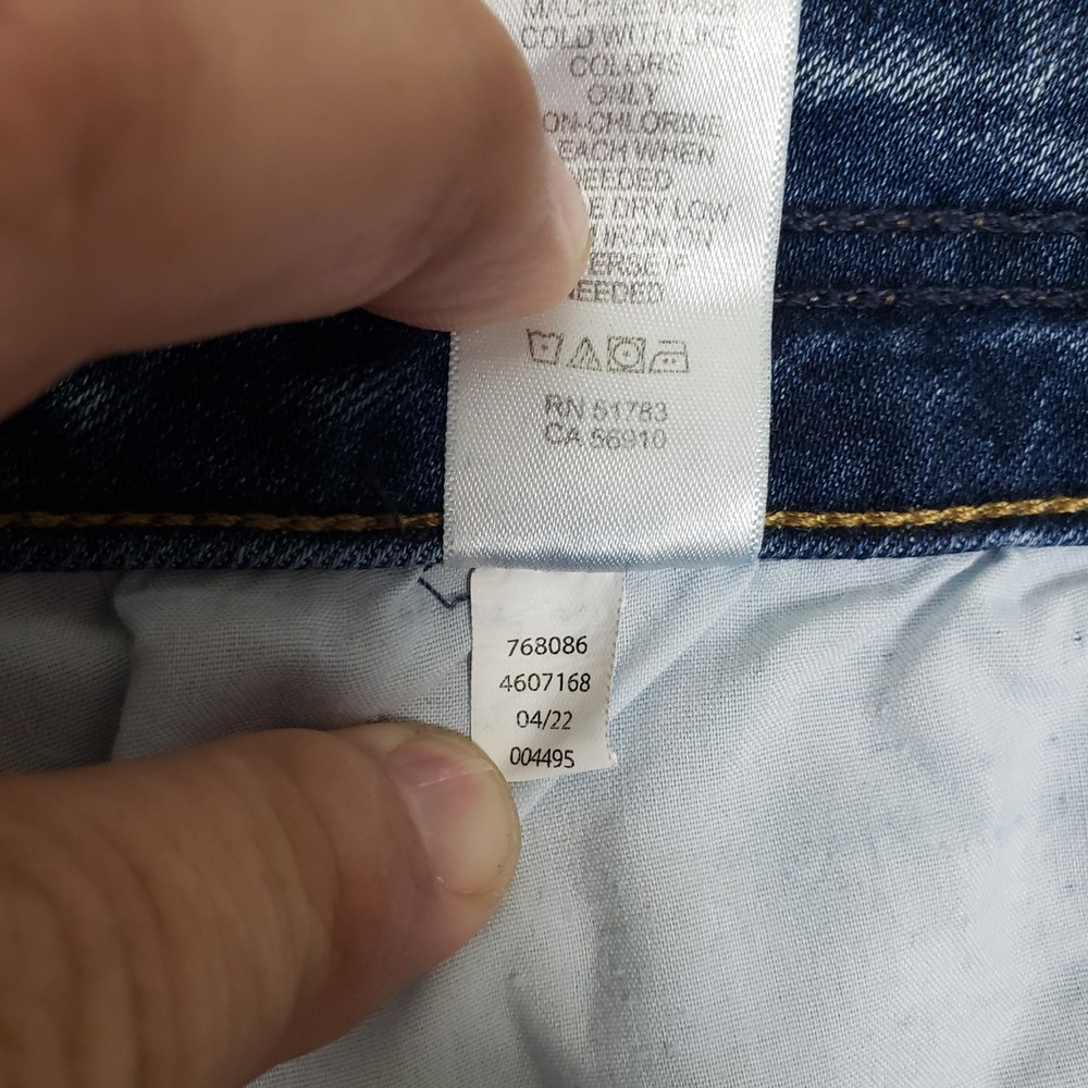 Maurices M Jeans Size 14W Mid-Rise Skinny Jeans Stretchy Denim Dark Wash Classic - Picture 9 of 9